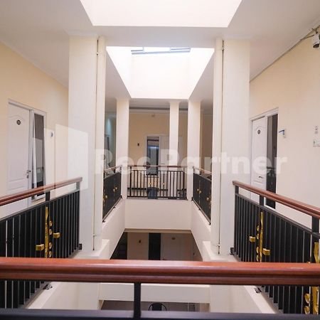 OYO 3930 Griya Loka Syariah Otel Semarang Dış mekan fotoğraf
