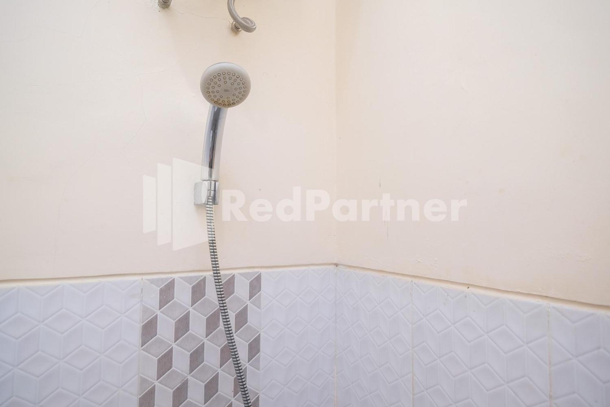 OYO 3930 Griya Loka Syariah Otel Semarang Dış mekan fotoğraf