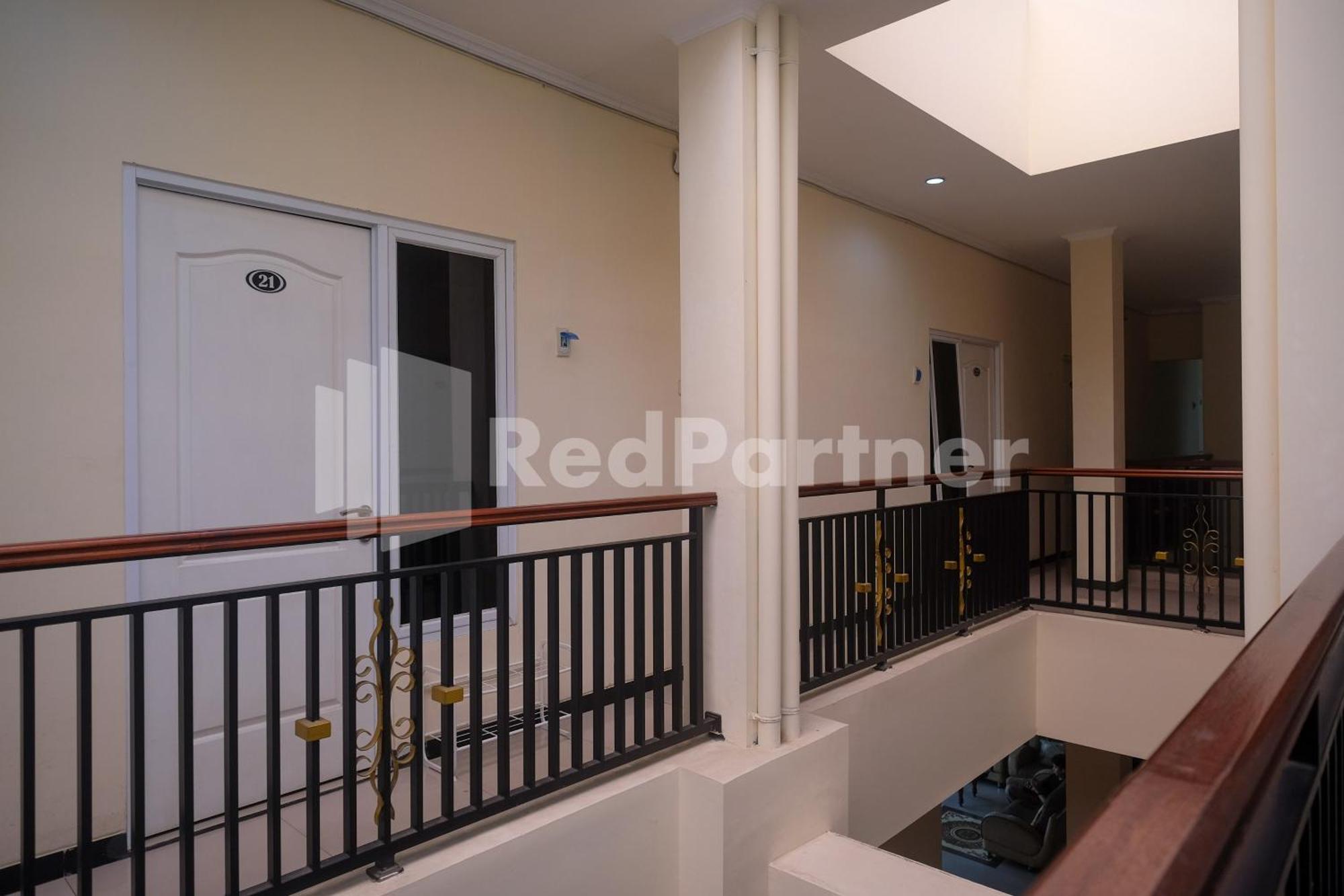 OYO 3930 Griya Loka Syariah Otel Semarang Dış mekan fotoğraf